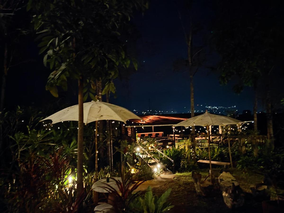 Chang Pai Hill (Adults Only) Εξωτερικό φωτογραφία